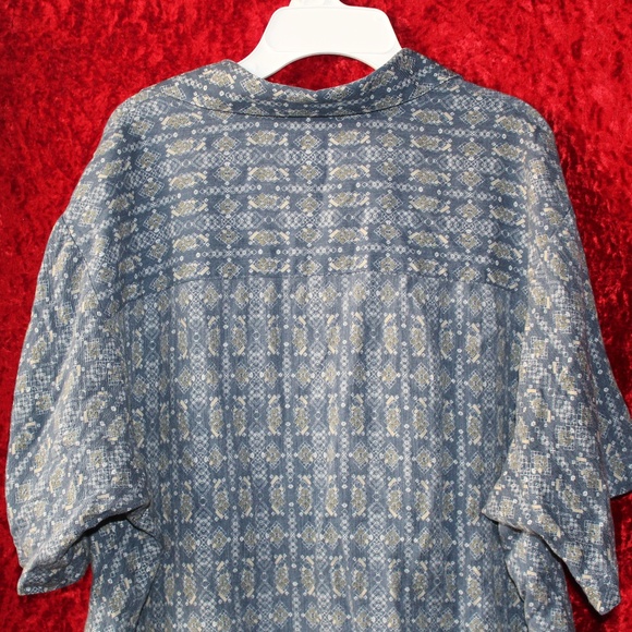 Vintage Blue Collared Button Down Shirt w/Patterns - Picture 5 of 8